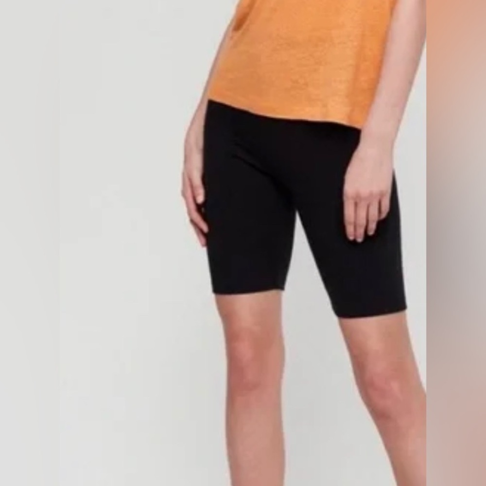 Aritzia Wilfred Free Nia Short